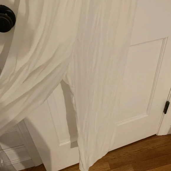 Artizia Wilfred White Romper with Smocked Top Size Medium NWT - Picture 4 of 5